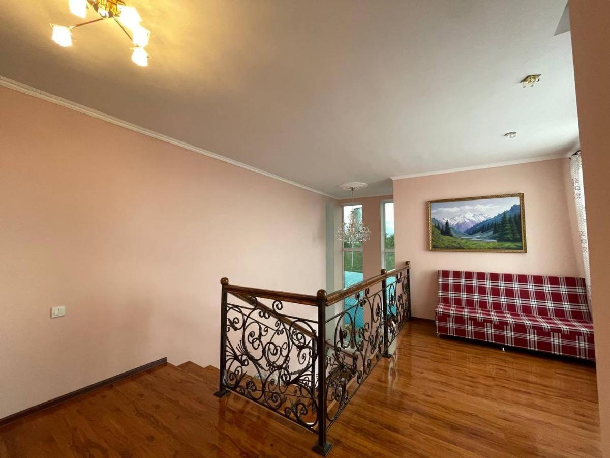 Guest House Ugra Barskoon Exterior foto